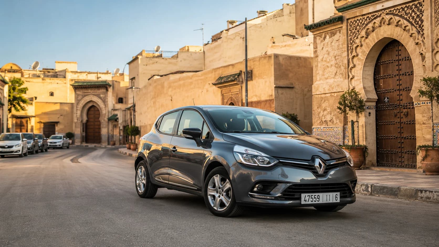 Hatchback Car Rental in Fes: The Easiest, Cheapest Way to Get Around