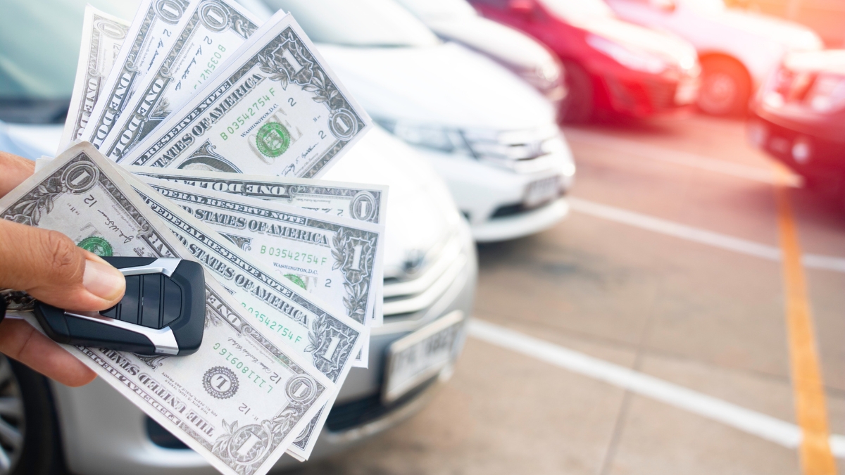 Why Local Agencies in Fes Are Cheaper Than International Ones (Airport vs City)