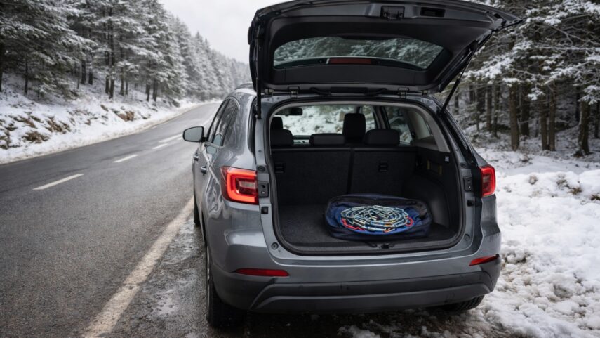 Fes to Ifrane by Car Winter Conditions, Snow Chains & Car Type Advice